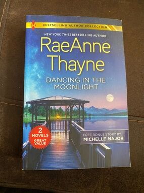 RaeAnne Thayne Dancing in the Moonlight Paperback Harlequin Bonus Story